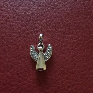 10K white gold angel pendant with small diamonds